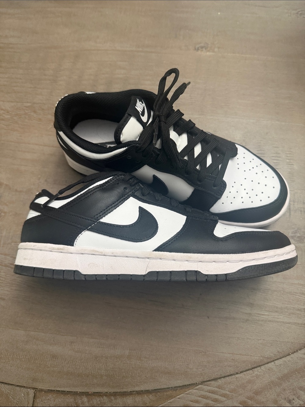 Nike Women’s Black and White Low-Top Sneakers – Classic Swoosh